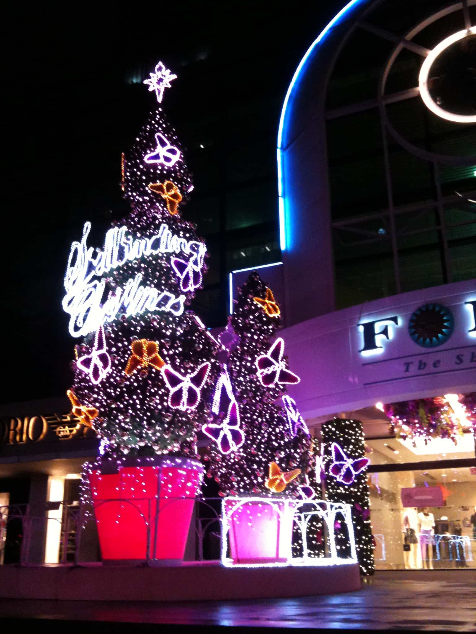 Christmas tree at Forum, singapore