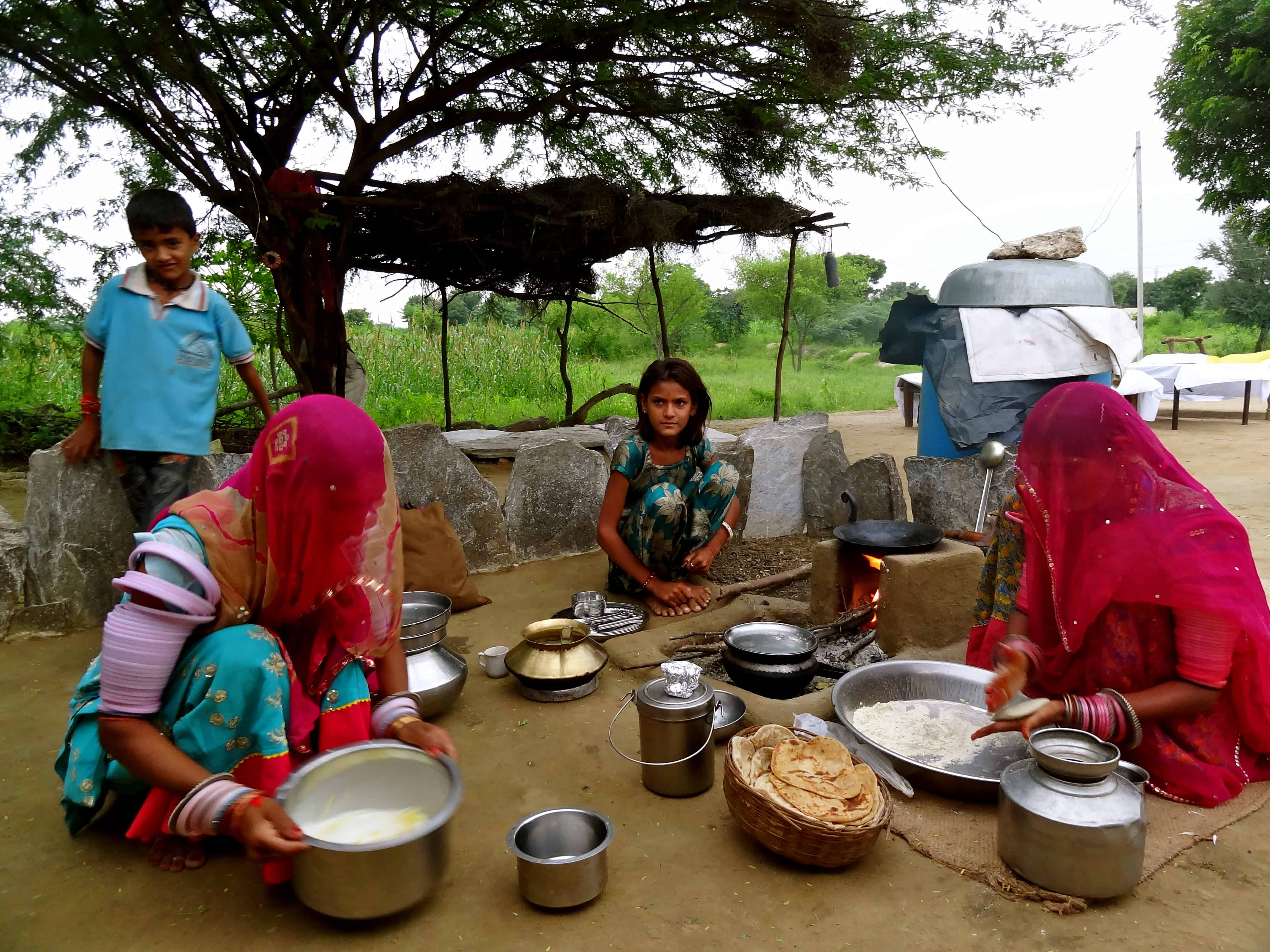 Raika Rajasthan, Raika women Rajasthan, Rajasthan village, Rajasthani food