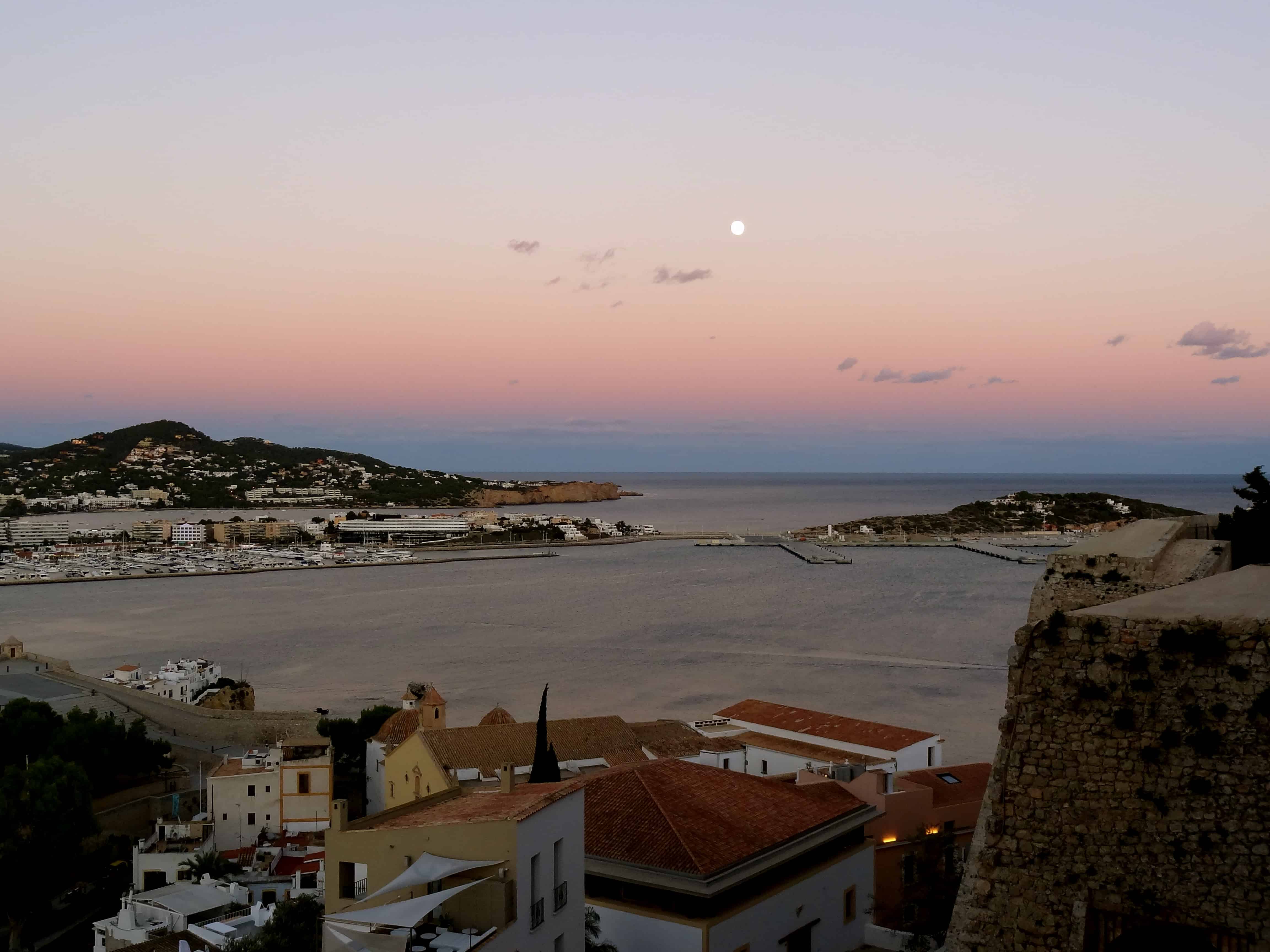 Ibiza pictures, Ibiza sunset, Ibiza moonrise, Ibiza blogs