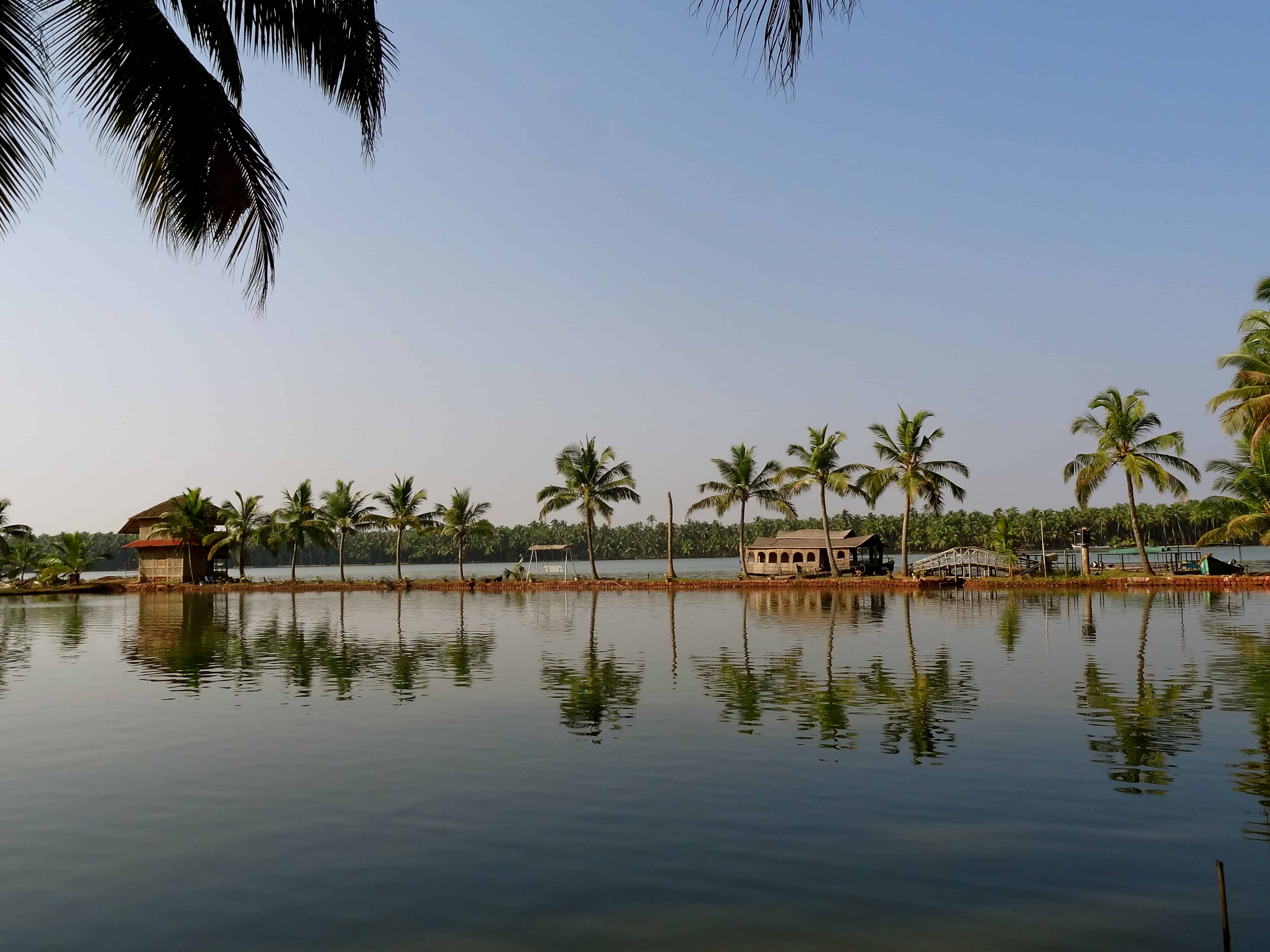 Kasaragod, North Kerala backwaters, Kerala backwaters island