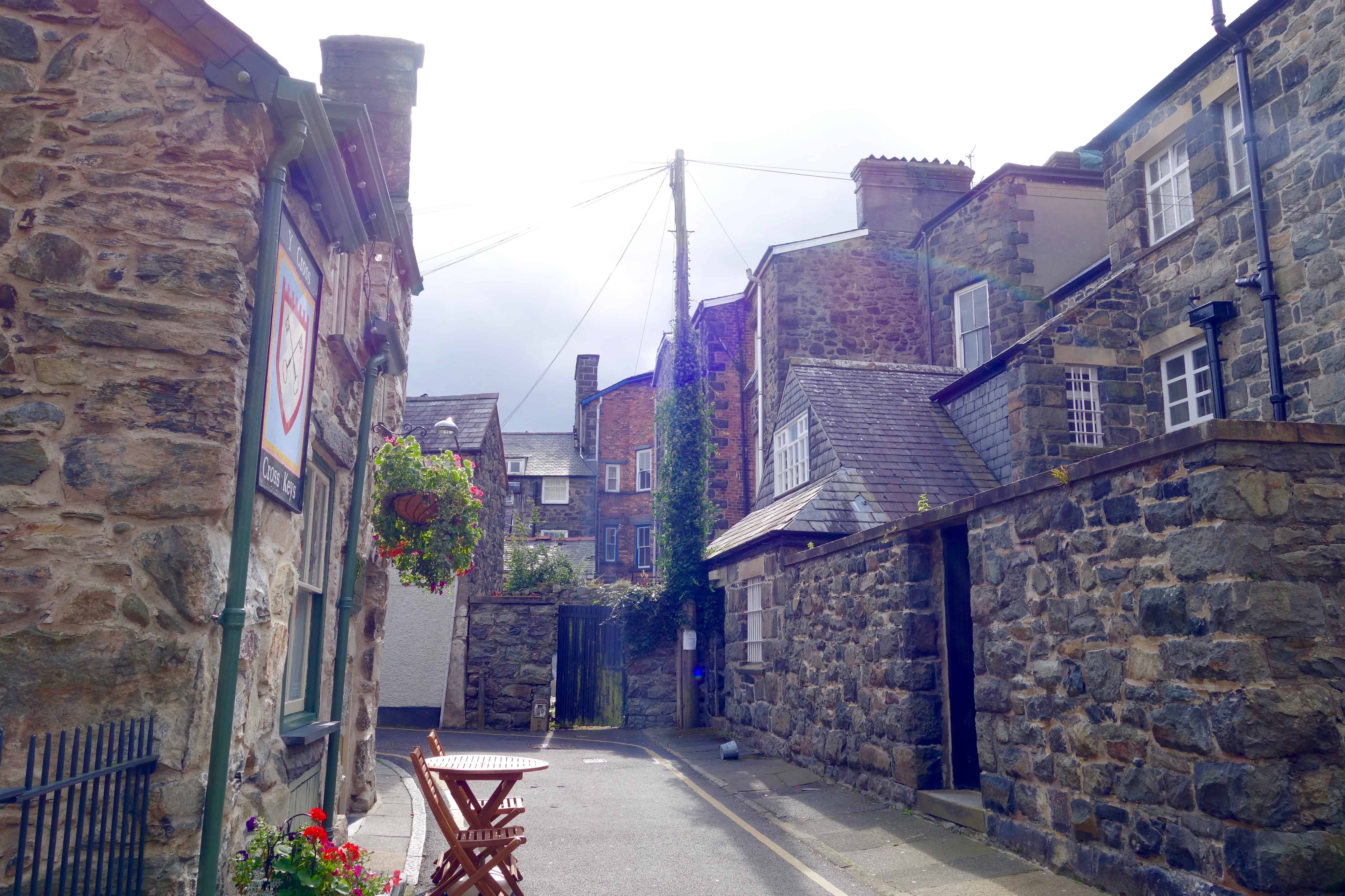Welsh towns, welsh culture, places to visit in wales