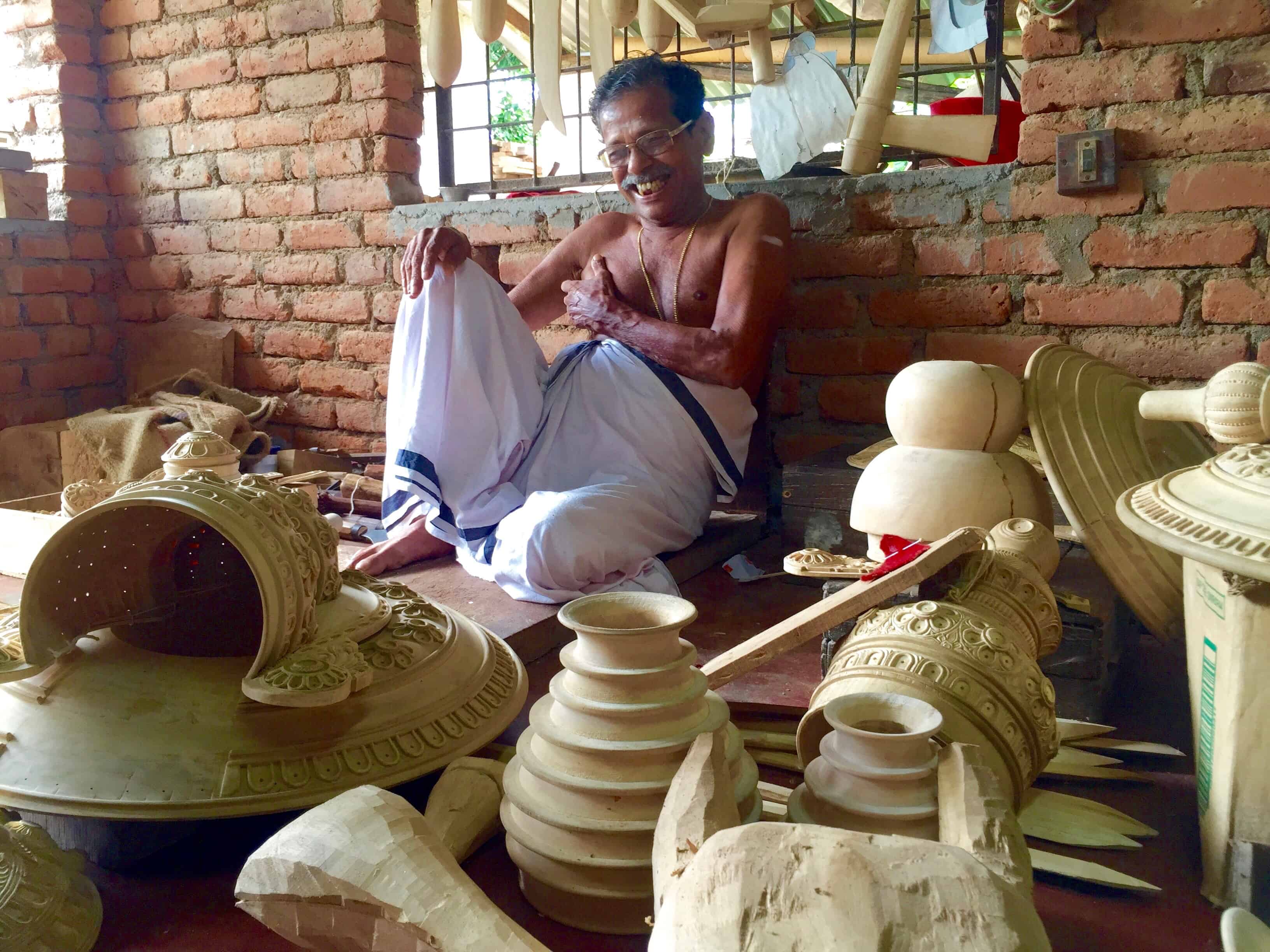 kerala craftsmen, kerala kathakali accessories, kerala culture, nila river, river nila kerala