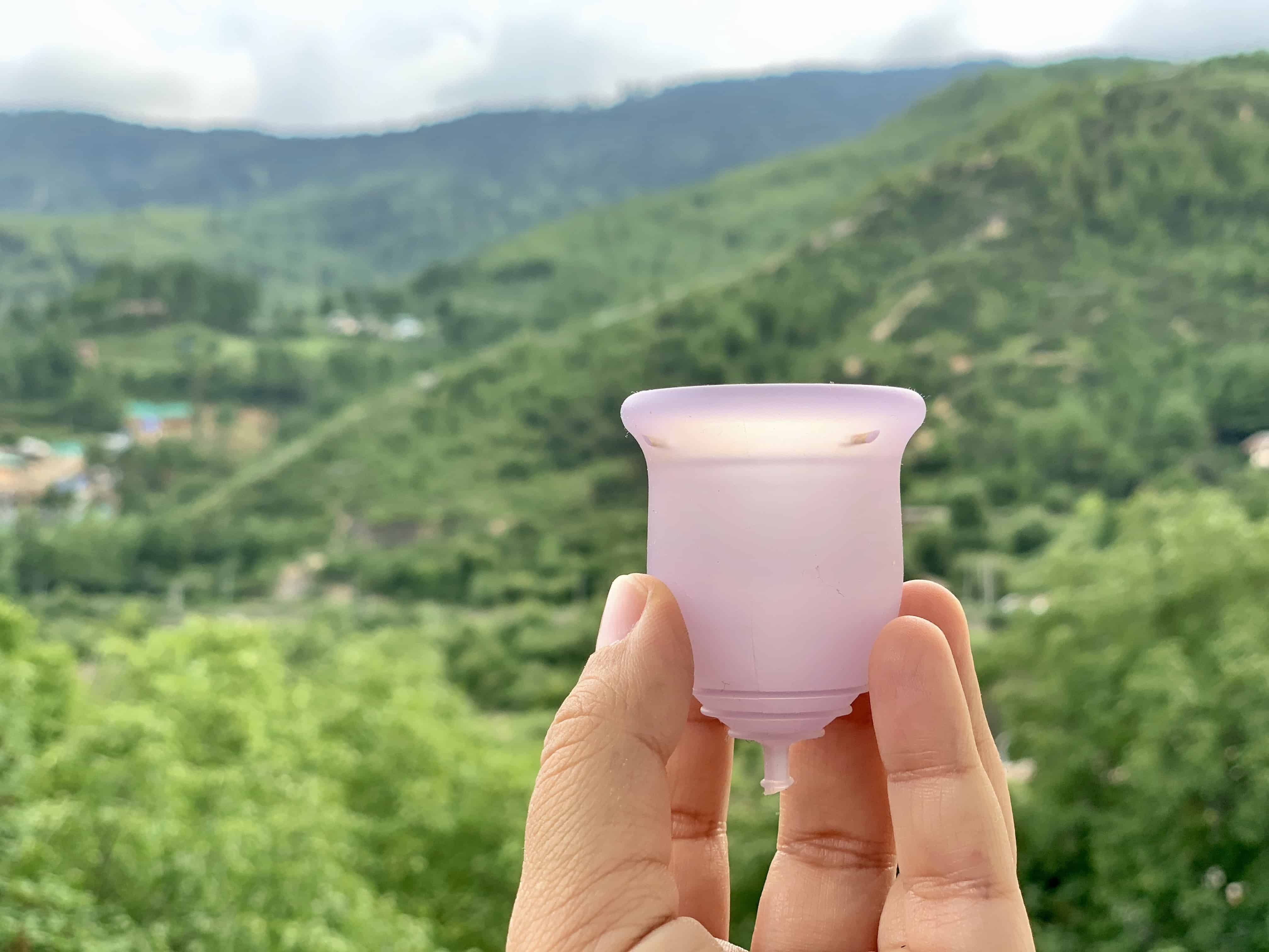 how to use a menstrual cup, menstrual cup tips, why use a menstrual cup