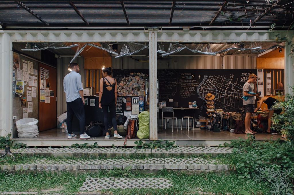 yard hostel bangkok, best hostels bangkok, best places to stay in bangkok