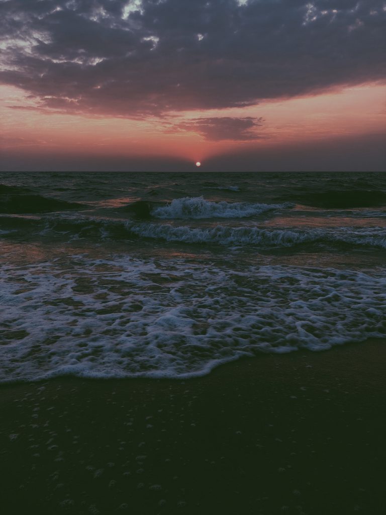 arabian sea sunset, north kerala, kerala sunset