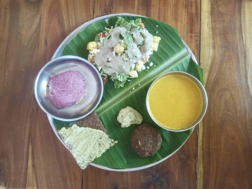 raw food at satchitananda in auroville