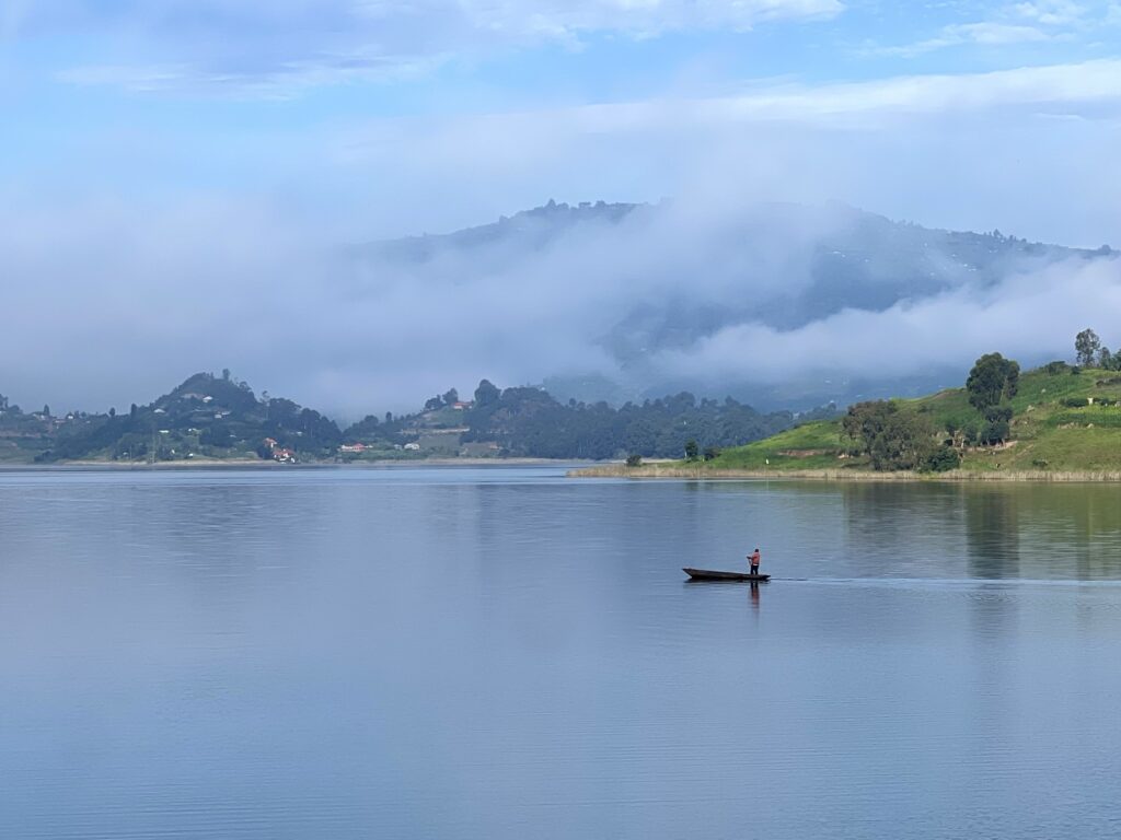 Lake bunyonyi uganda